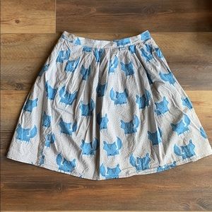 Foxy Skirt with Pockets!